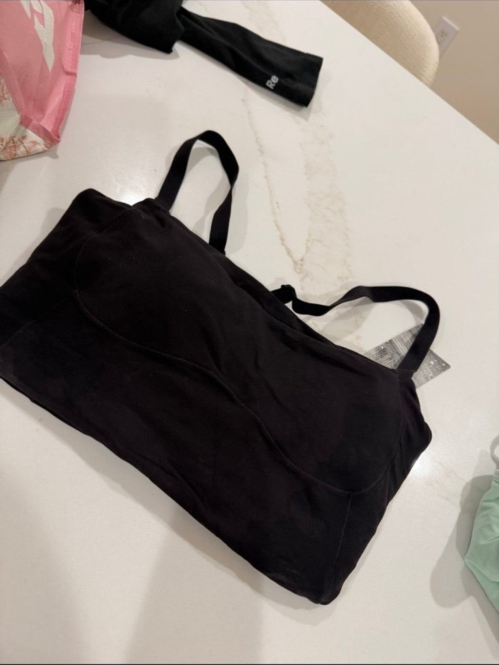 Black Seamless Sports Bra Top - Women Intimates